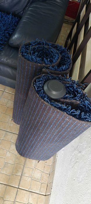 Vendo sofá em pele, 3 lugares, em muito bom estado