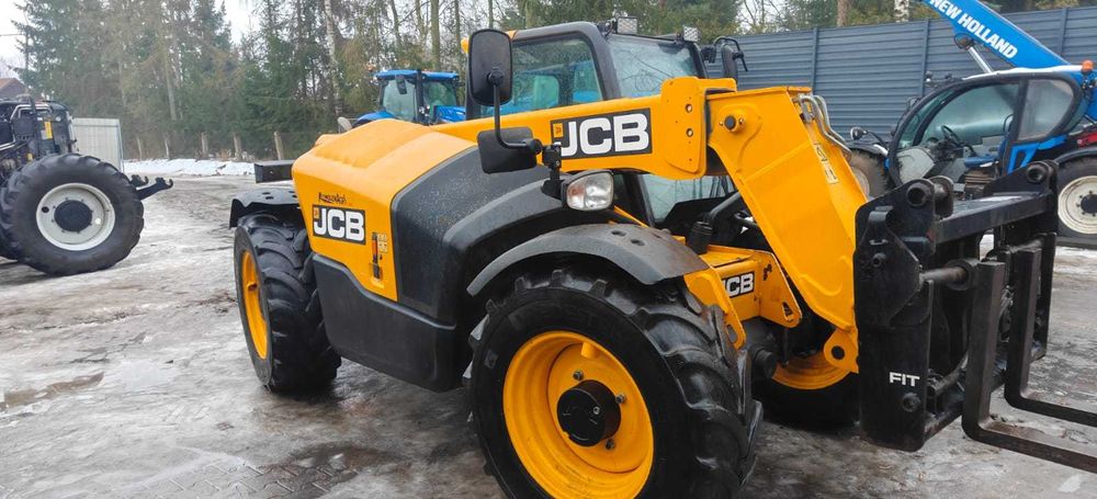 Ładowarka teleskopowa JCB 527-58