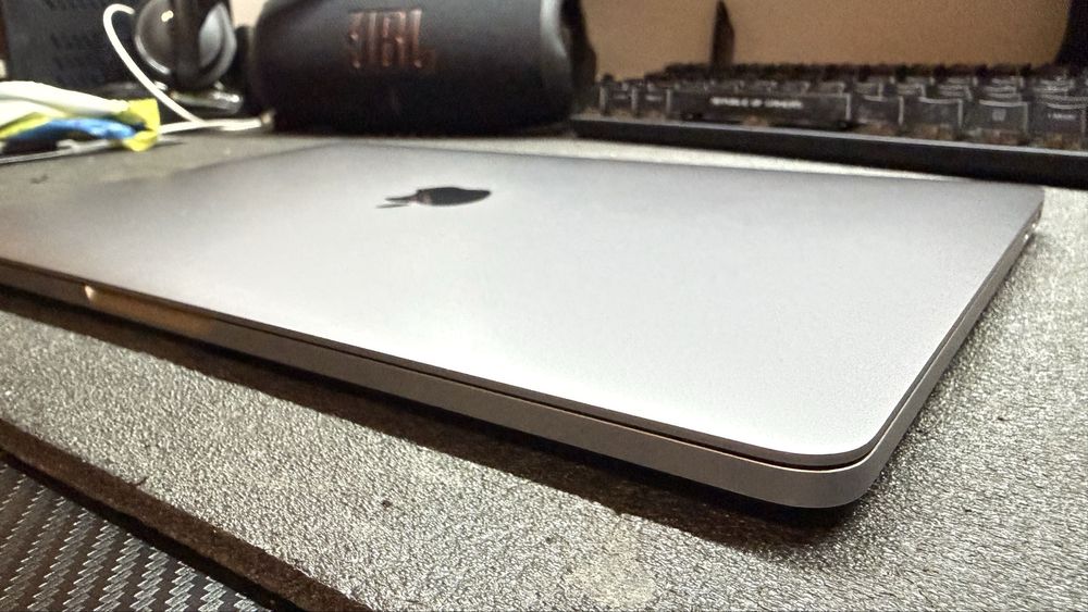 Macbook pro 2020 para peças