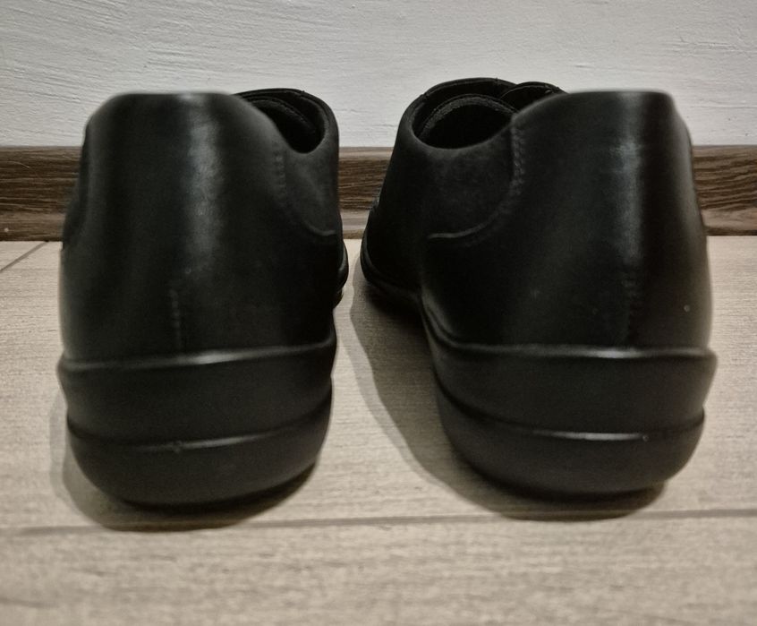 Buty SOLIDUS na szeroką stopę, czarne, skórkowe, na rzep, rozm.42,5