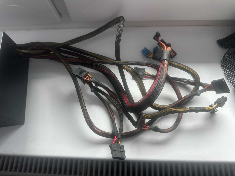 Zasilacz be quiet! Pure Power L8 300W (80 PLUS Bronze)