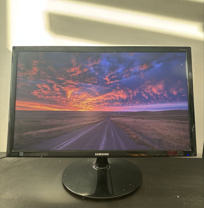 Monitor Samsung S24D300H 24 cale