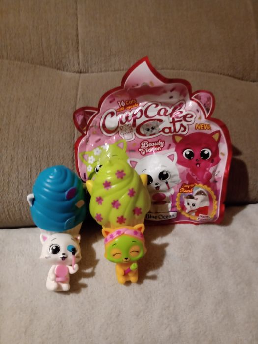 2 śliczne kotki cup cake cats tylko rozpakowane polecam