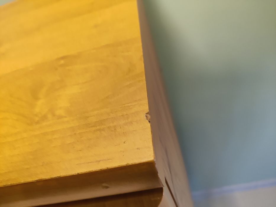 Witrynka BRW dobry stan. Wys 108cm, szer 45cm, gł 35cm