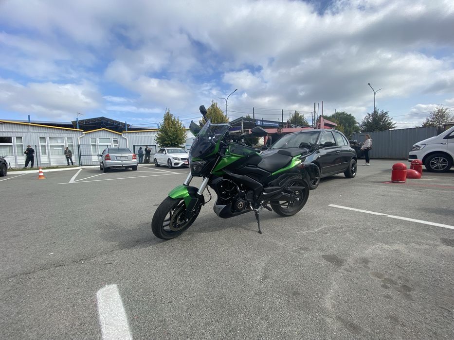Bajaj Dominar 400