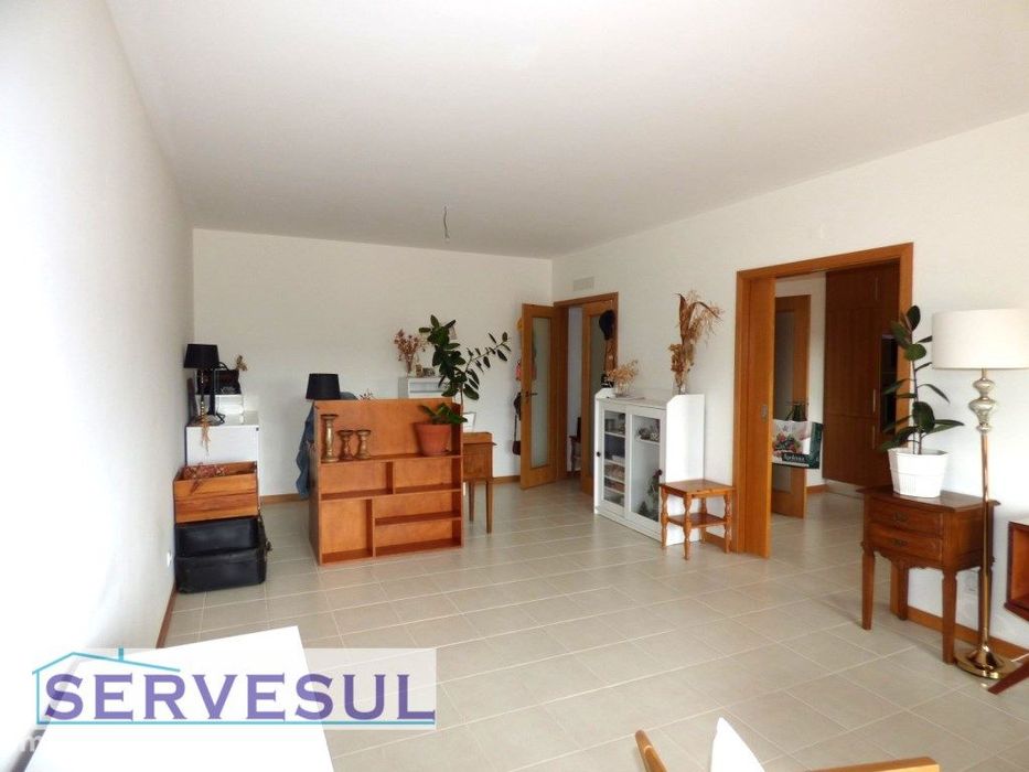 Espaçoso apartamento de 1 quarto com vistas espetaculares do Castel...