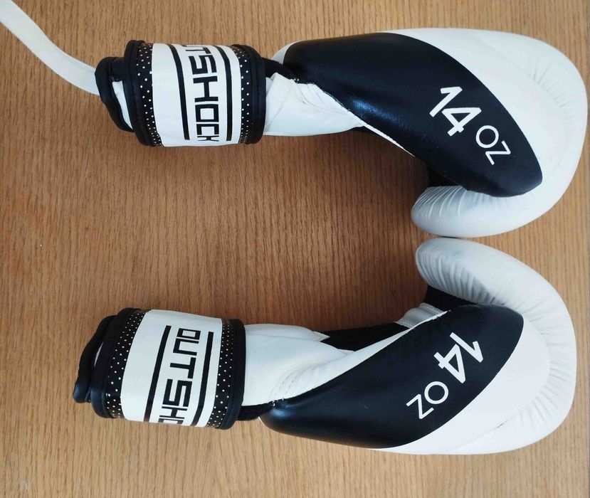 Luvas de Boxe Outshck 14OZ