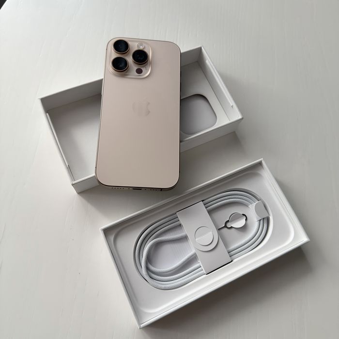 Iphone 16 Pro 256 GB Kolor Złoty