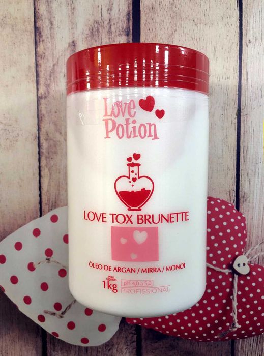 Ботокс для волосся Love Potion 50 мл + 40 шампуня