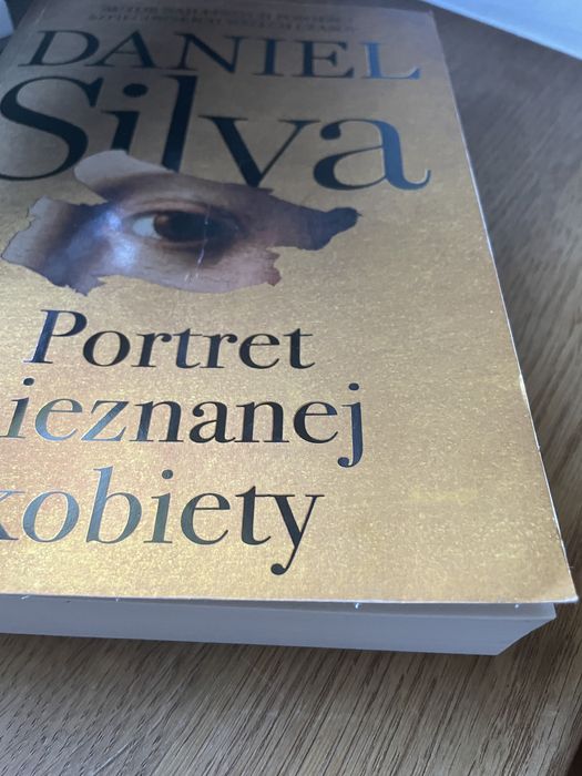 Daniel Silva Portret nieznanej kobiety