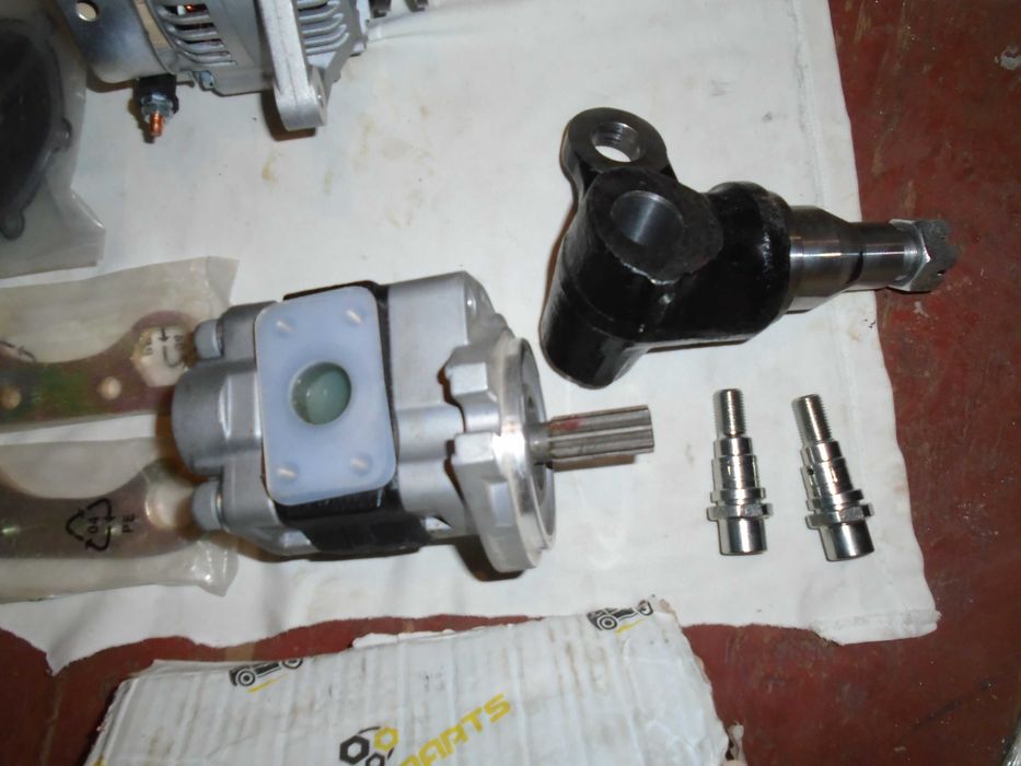 погрузчик, НШ насосы гидравлические,балканкар,JCB ,тойота,митсубиси .