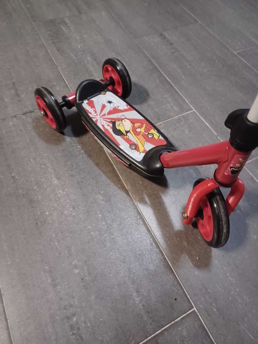 Trotinete de criança