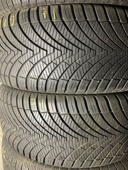 Шини  б/у всесезонные 265/50 19 Kumho solys 4s
