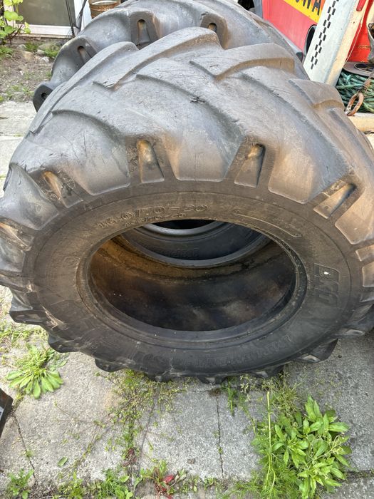 Opony budowlane 405/70-20