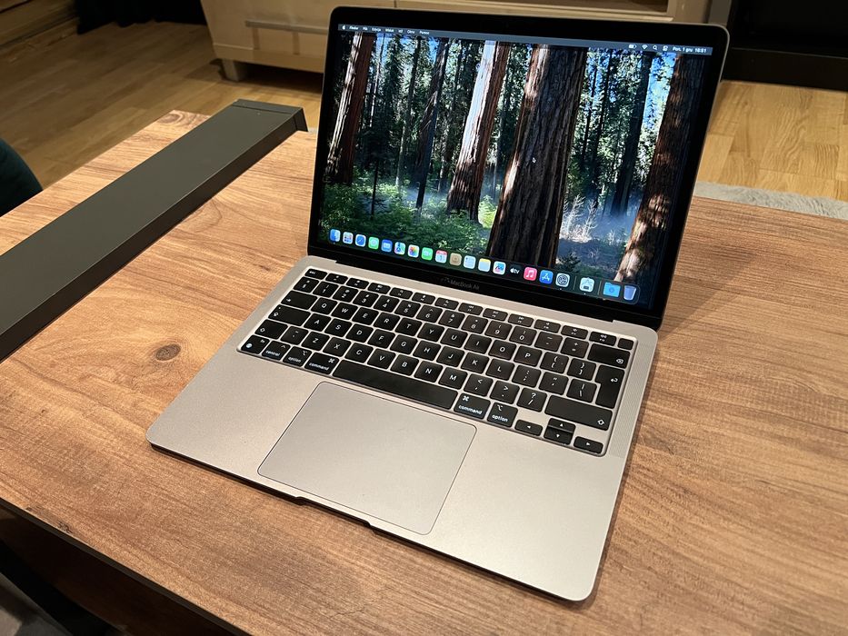 Macbook Air M1 8/512