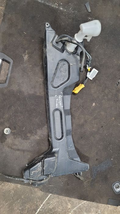 Zbiorniczek spryskiwaczy citroen c4 picasso II