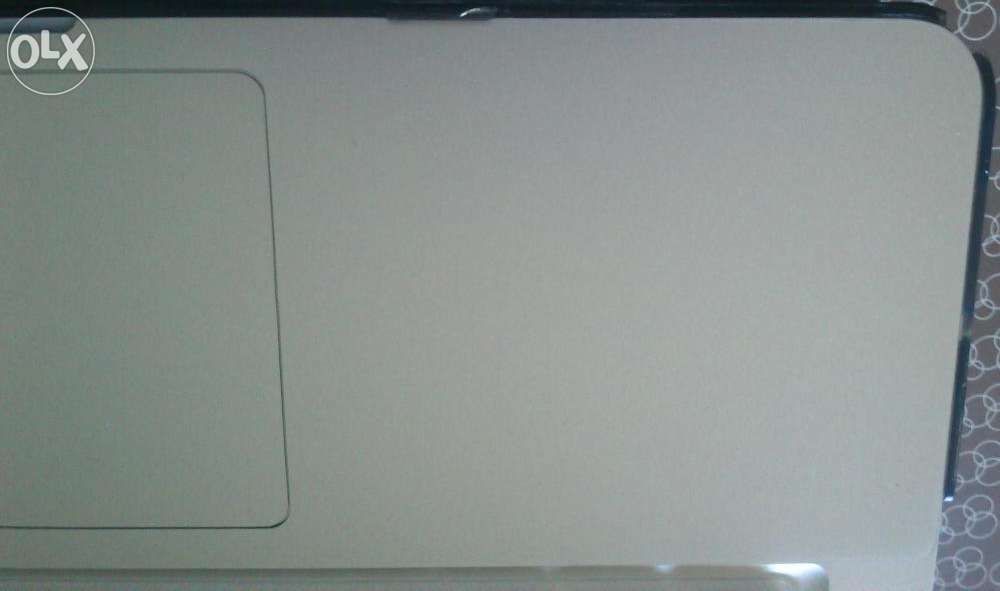 Protecção autocolante mãos e punhos Macbook pro 15"