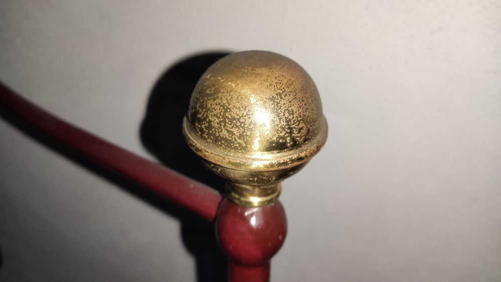Cama de ferro com colchão