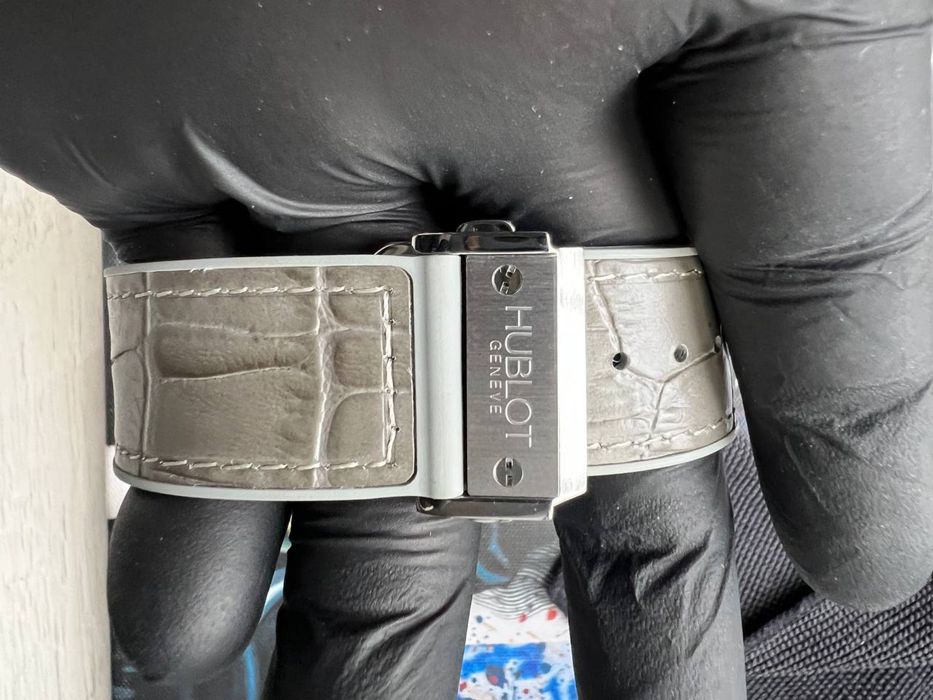 Годинник Годинник Hublot Classic Fusion Chronograph Titanium Grey