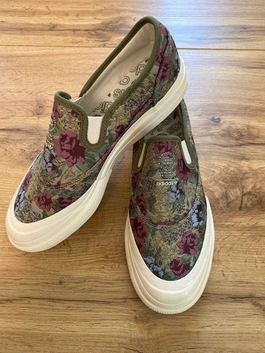 Adidas Originals slip-on оригінал кеди 44 розмір квіткові
