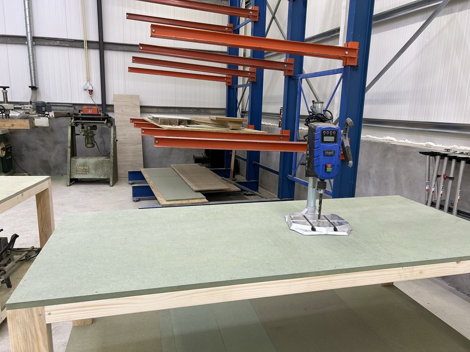 Mesa/Bancada de trabalho