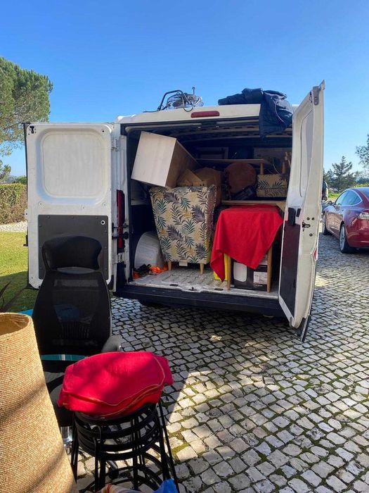 Fretes, Pequenas Mudanças e Reboque de Motas - Preço Justo & Qualidade