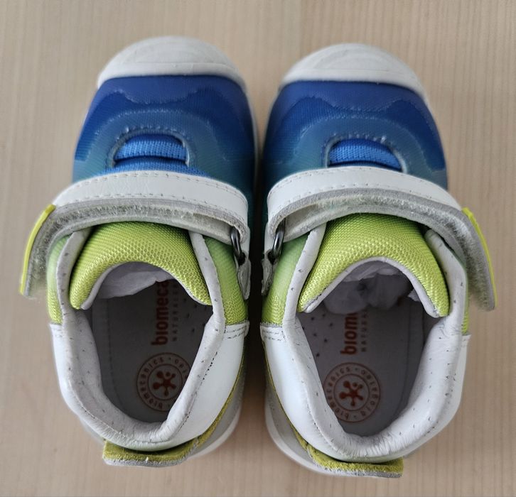 Buciki, półbuty, adidasy dziecięce; 20; Biomecanics; niebieskie
Rozmia