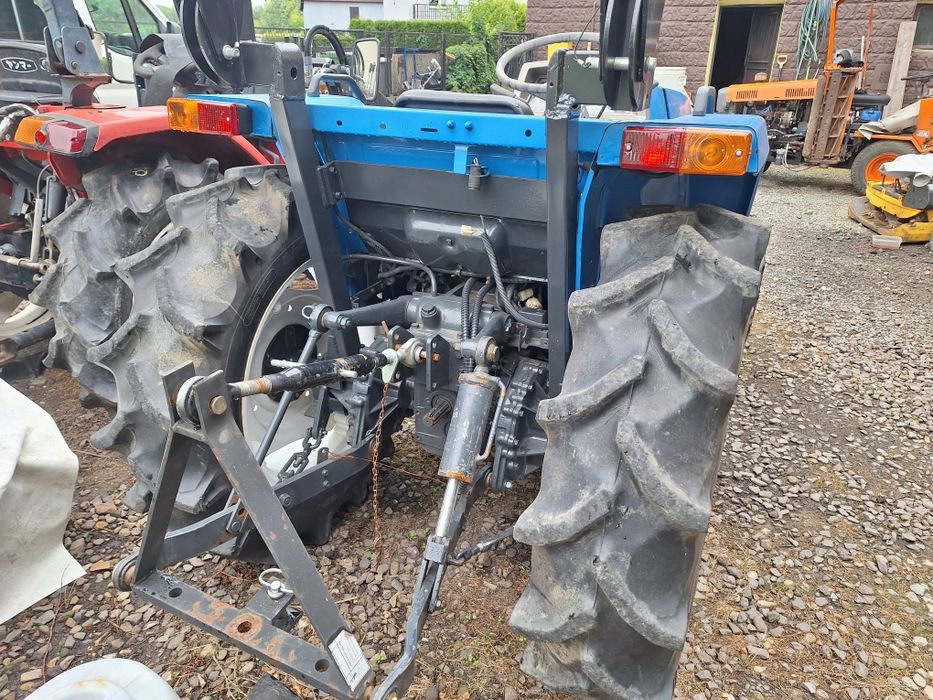 Traktorek ISEKI GEAS27