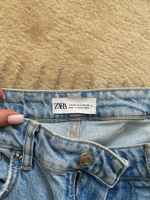 джинси zara.
