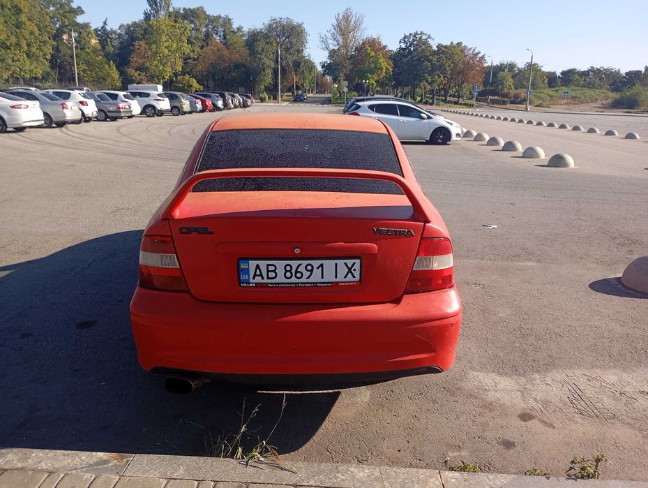 В рассрочку Opel Vectra АКПП двигатель X25XE на газу