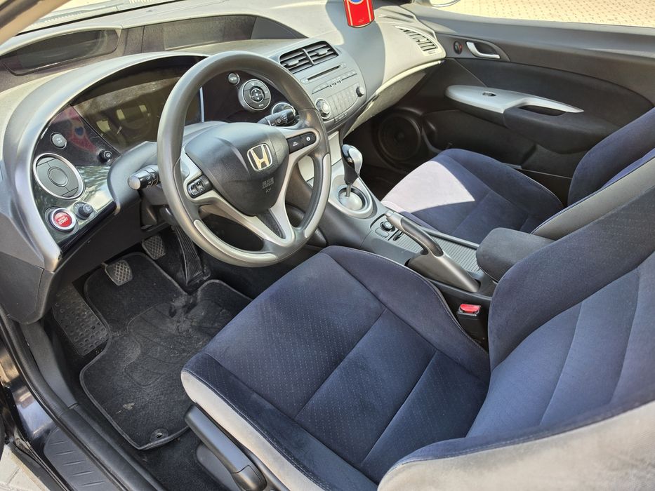 Honda Civic 2.2i-CDTi 140KM 2006r. UFO
