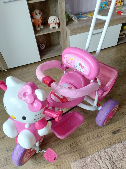 Дитячий велосипед Hello Kitty з батьківською ручкою