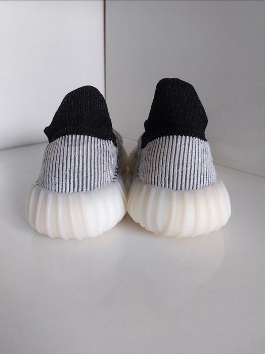 Adidas Yeezy Boost 350 V2 CMPCT "Panda"