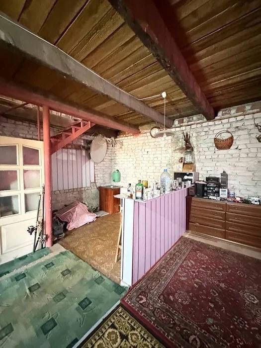 Продаж Видової дачі за Перемогою 6