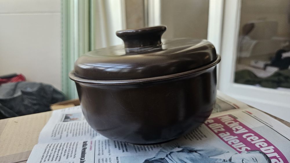 4 peças de loiça cerâmica Sado Internacional