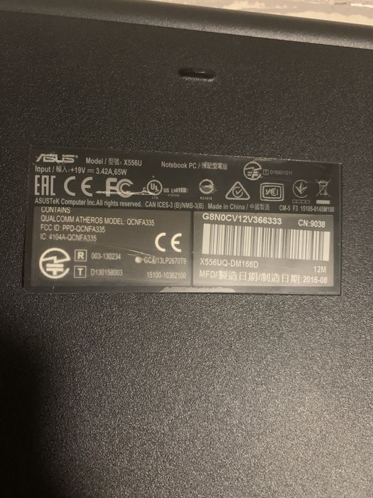 Ноутбук ASUS X556UQ / Intel i5 / 8GB RAM / GeForce 940MX 2GB / 1TB HDD