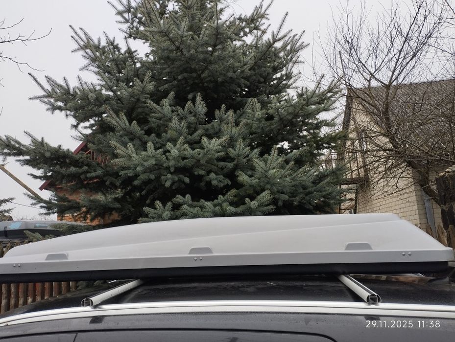 Багажник,автобкс,на рейлингах