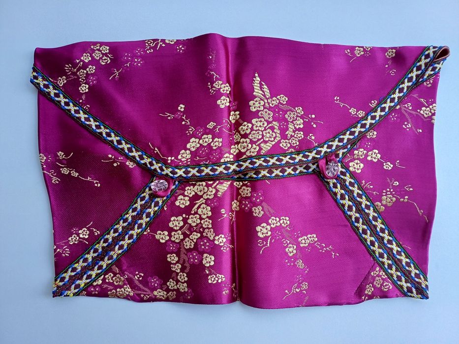 Bolsa/Porta-guardanapos de estilo chinês, com motivos florais