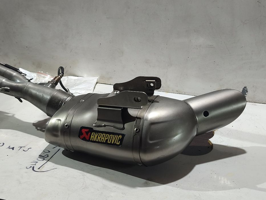 Akrapovic Titanium Yamaha MT 07/ tracer/xsr