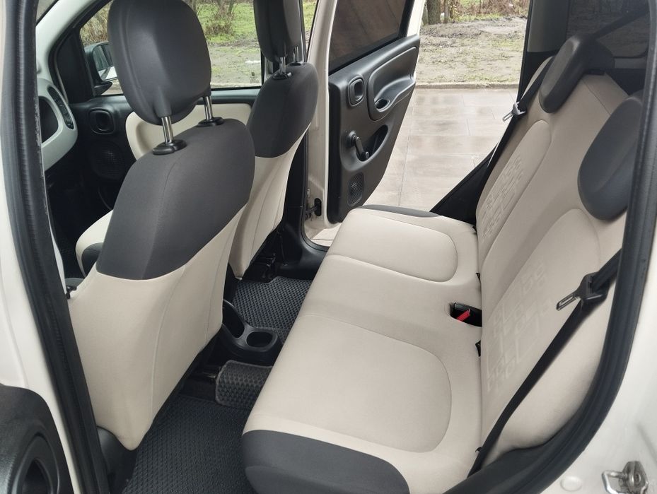 Fiat panda 2013 року