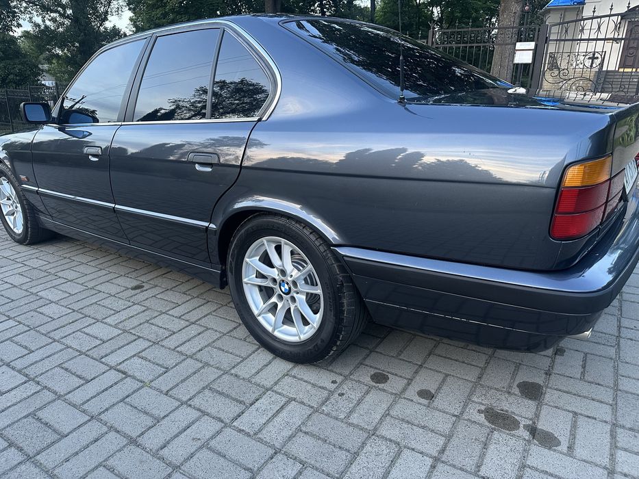 Продам BMW e34 M50B20