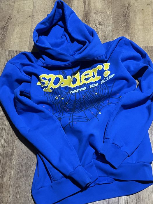 Niebieska bluza sp5der