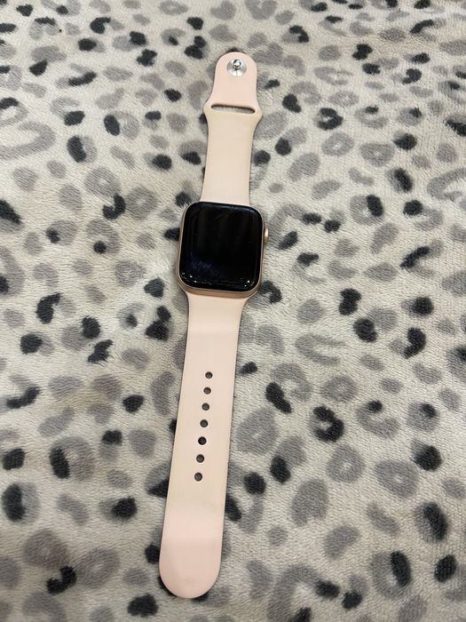 Apple Watch SE 44mm