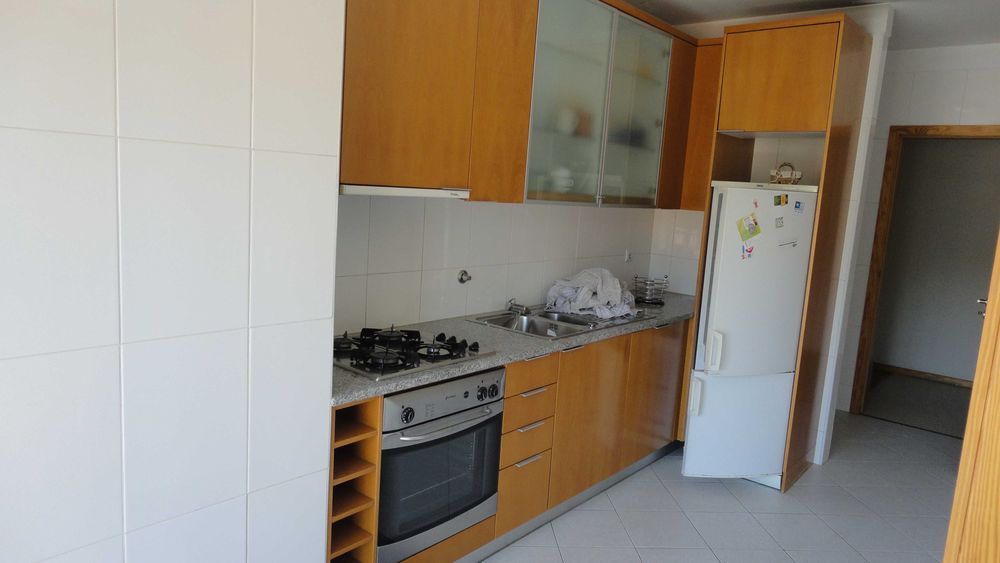 Apartamento T1 em Santa Marinha