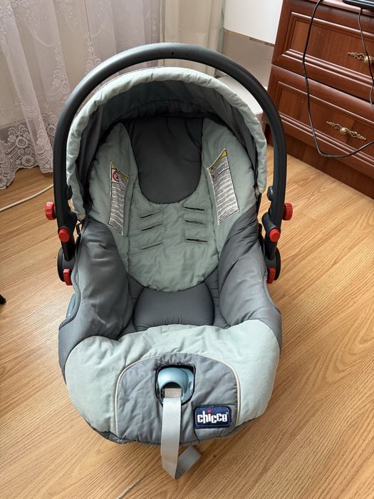Автокрісло chicco 0-13kg