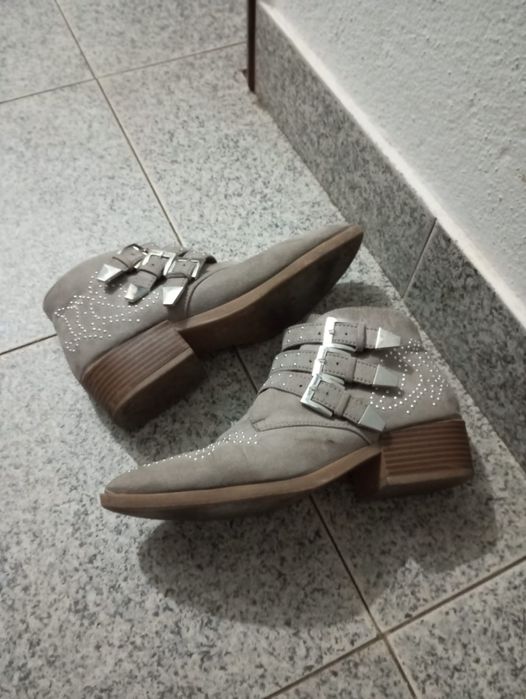 Botas Tamanho 40