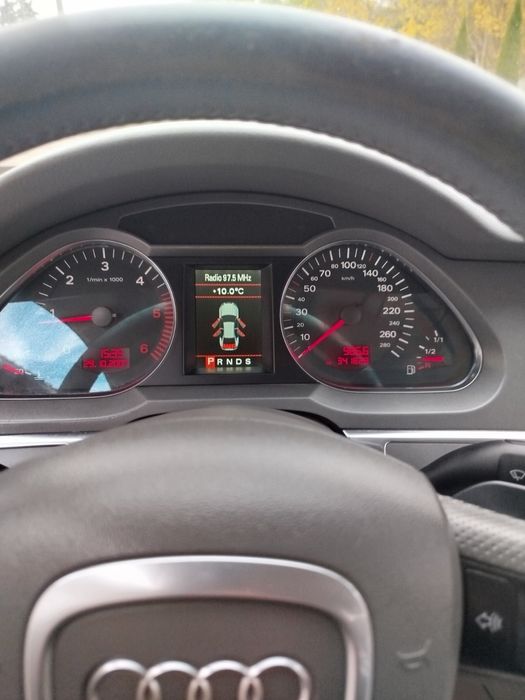 Продам Audi A6 C6