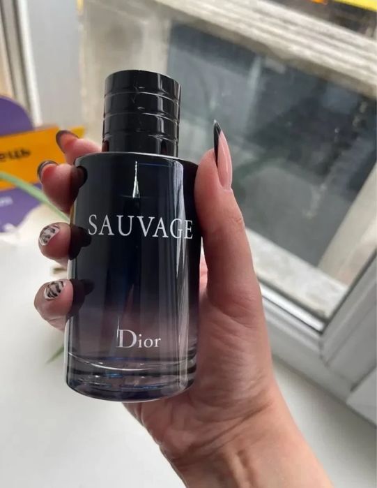Чоловіча туалетна вода Dior Sauvage