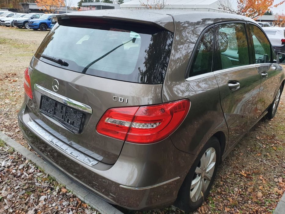 Mercedes Benz W246 B200 automat 1796cm 136KM bezwypadkowy