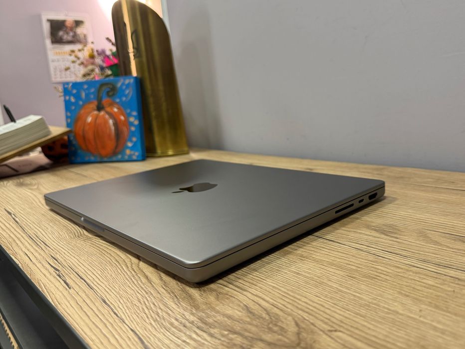 macbook pro 14 m1 max - купити ноутбуки - Ціна на OLX.ua